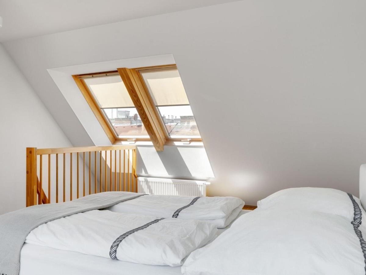 Elegant Apartment In Vienna With Patio Екстер'єр фото